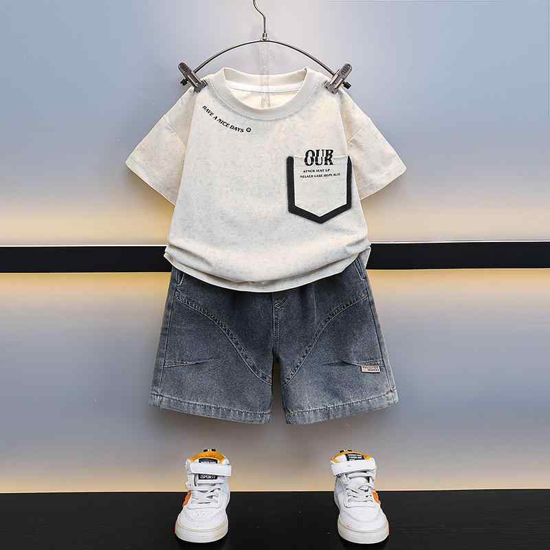 キッズ 男の子 夏服 セット 短袖 トップス 長ズボン 工装風 薄手 綿混紡 柔らかい 接触冷感 吸湿速乾 軽量 伸縮性 カジュアル 普段使い アウトドア アイボリー 淡紫色 3～8歳 90～150cm かわいい カードプリント ポケット 付き 潮風 ス