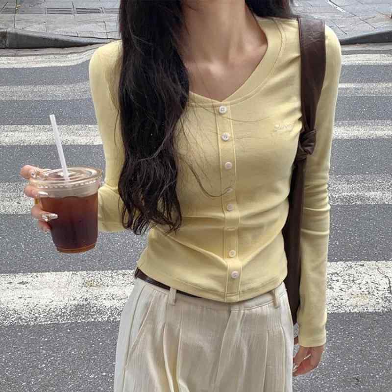 トップス 女性用 秋冬 黄色 Vネック 長袖 Tシャツ 修身 ボタン デザイン ポリエステル 混紡 伸縮性 快適 日常使い 韓国風 カジュアル トップス インナー シャツ ブラウス 軽量 吸湿速乾 ビッグシルエット 通勤 普段着 アウトドア