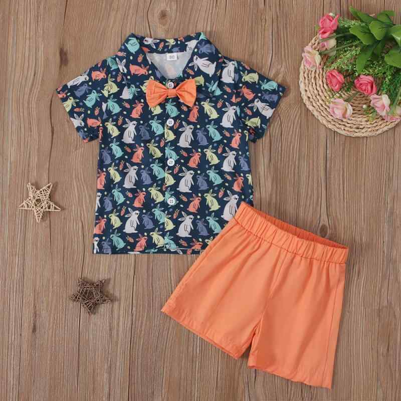 男の子 子供服 夏 短袖 シャツ 蝶ネクタイ ウサギ柄 翻領 トップス セット 短パン 2点組 男児 幼児 1-3歳 80-120cm 涤纶 ポリエステル100 普通厚み オレンジ 赤 春夏 通気性 吸湿速乾 カジュアル 普段使い 復活祭 イースター 柄