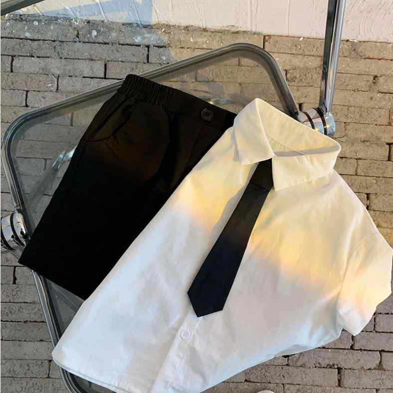 ・性別: 男・スタイル: 韓版・セットアップ: ズボンセット・セット数: 2点セット・対象年齢: 中小童(3~8歳)・袖丈: 短袖・フード: なし・パンツ丈: 5分丈/中パンツ・生地加工: 柔軟処理・厚み: 普通・生地名: 化纤混紡・主素材: ポリエステル(ポリエステル)・閉じ方: プルオーバー・カラー展開: 画像色セット・身長対応: 90cm,100cm,110cm,120cm,130cm,140cm,150cm・商品カテゴリ: 子供セットアップ