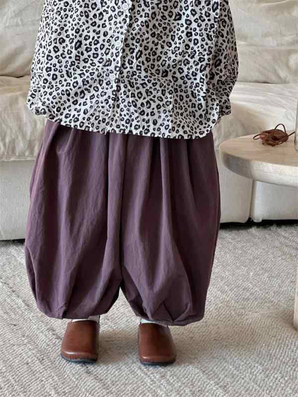 子供用 キッズ 男女兼用 休闲パンツ 長ズボン 綿素材 ハーレムパンツ 束脚パンツ 柔らかい 酵素洗い 純色 運動スタイル かわいい 中腰 ゴムウエスト 春秋 紫色 米色 軽量 通学 普段使い