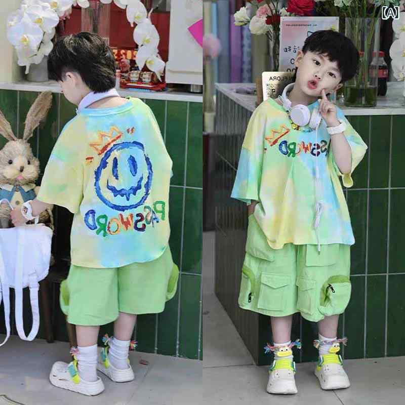 キッズ 男の子 春夏 短袖 Tシャツ ショートパンツ セット かわいい 笑顔 プリント カラフル タイダイ柄 韓国風 作業着風 綿ポリエステル 混紡 軽量 吸湿速乾 通気性 伸縮性 ビッグシルエット 普段使い アウトドア 部屋着 90cm 100cm 1