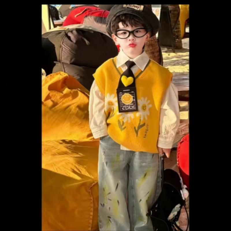 キッズ 男の子 春秋 セット トップス シャツ 馬甲 長袖 コットン 綿素材 普通厚 純色 プリント 長ズボン デニム ジーンズ 伸縮性 吸湿速乾 痞帅 カジュアル 普段使い 遊び着 8歳以上 中大童 140cm以上 3点セット 韓国風 シンプル かわい