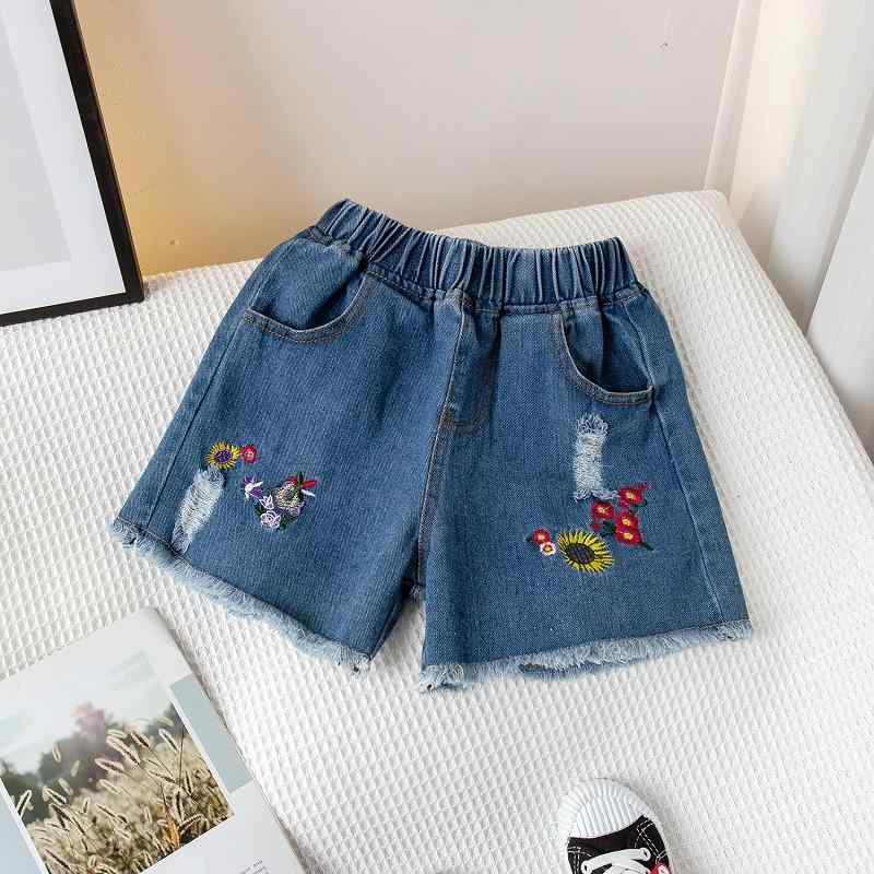 Culottes - 女児 デニム ショートパンツ 女の子 夏用 綿 95% 刺繍 花柄 破れ 加工 柔軟 酵素洗い 中腰 ゴム腰 ディープブルー 3-8歳 100-140cm かわいい スタイリッシュ 普段使い 軽量 吸湿 速乾 通気性 子供服 キッズ ボトムス トップス