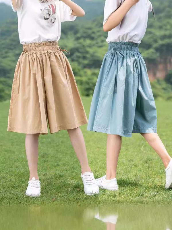 ・スタイル: 休闲・主な素材: 綿・主な素材含量: 綿95%・対象性別: 女・対象年齢: 中大童(8歳以上、140cm以上)・パンツ丈: 五分裤/中裤・デザイン: 牛仔裤・ウエスト: 中腰・フロント: 皮筋腰带・パターン: 純色・要素: 可愛、プリンセス・カラー展開: 深藍色、卡其色