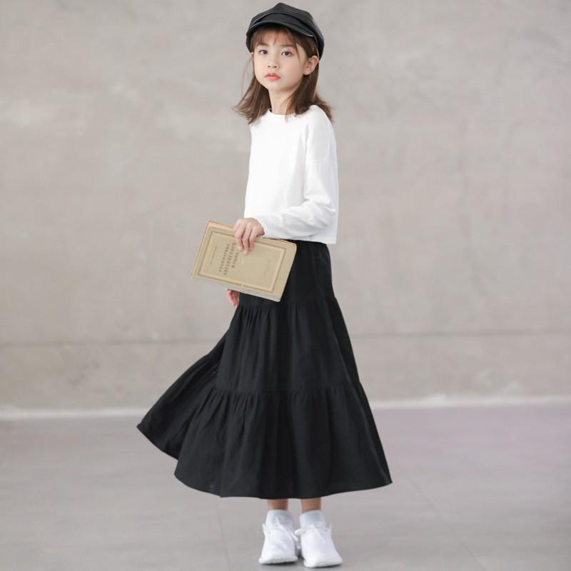 Rakuten - 女児スカート 女の子用 春夏 ミッドキッズ 黒 純色 Aライン プリンセス ゆったり ウエストゴム スリム 切り替え フレア プリーツ 半身スカート ロング 洗水綿 100% コットン 軽量 通気性 伸縮性 普段使い 学校 遊び着 安全 Bクラス