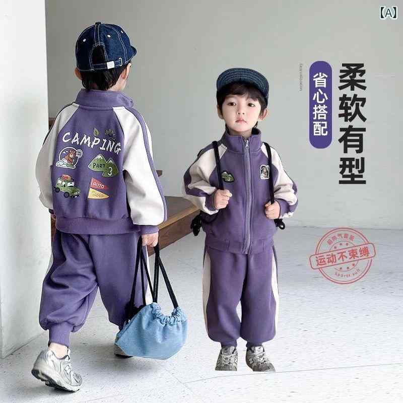 キッズ 男の子 春夏 運動服 セット トップス 長袖 長ズボン 綿 素材 切り替え デザイン 紫色 紺色 印花 パターン ラッキーアイテム 伸縮性 吸湿速乾 軽量 普段使い 学校 遊び着 長袖 カジュアル スタイル 普通 厚み 実用的 機能性 子供服 イ