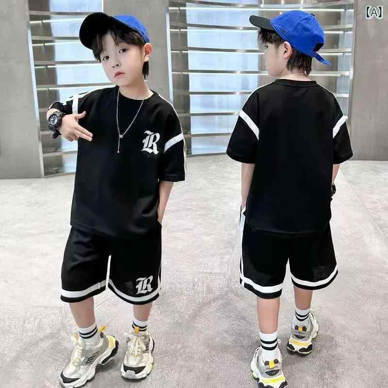 子供服 男の子 中大童 春夏 短袖 短パン セット スポーツ 黒 白 ストライプ 薄手 ポリエステル 柔らかい 吸湿速乾 動きやすい 普段使い 遊び着 伸縮性 軽量 ストリート カジュアル