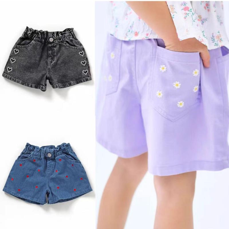 キッズ デニム ショートパンツ 春夏 男女兼用 綿 柔軟素材 雛菊 ハート 刺繍 花柄 紫ロラン ブルー ブラック ミッドライズ ゴムウエスト 基本款 休闲 潮范 3〜8歳 100〜140cm 通年 普段使い 伸縮性 吸湿速乾 軽量 子供 ベビー 男の子