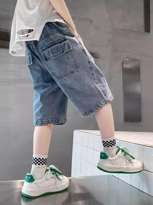 Rakuten - 男の子 短パン キッズ デニム 夏用 牛仔布 綿素材 95% 高腰 破れデザイン 黒 洗い加工 基本スタイル 韓風 トレンド 子供服 中大童 120cm 130cm 140cm 150cm 160cm 170cm