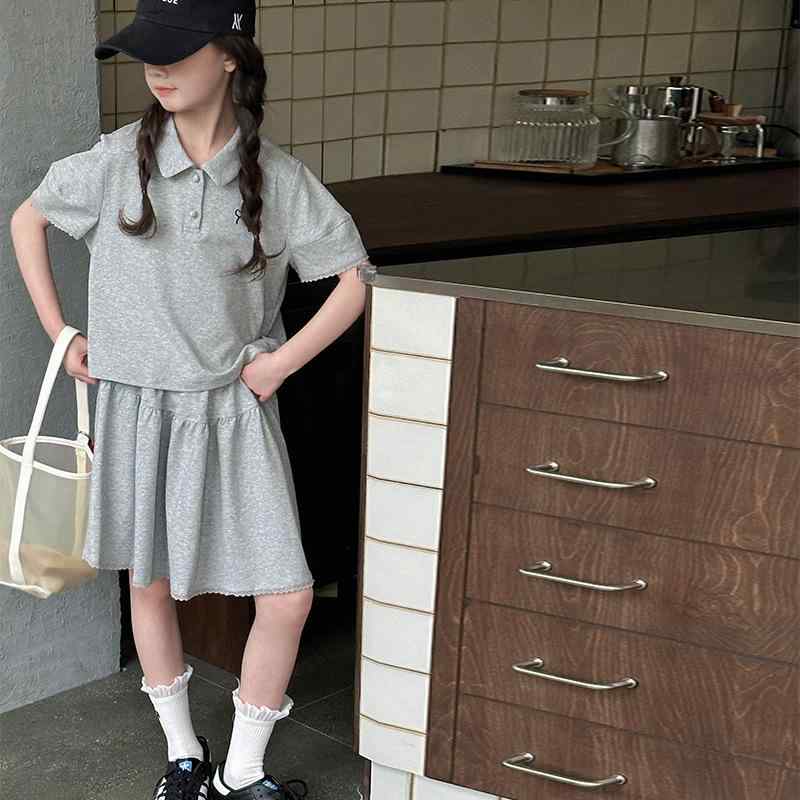 Rakuten - 女の子 夏用 短袖 トップス かわいい 学院風 プリーツスカート セット 薄手 綿混紡 柔らか素材 伸縮性 吸湿速乾 接触冷感 グレー 120cm 130cm 140cm 150cm 160cm 170cm