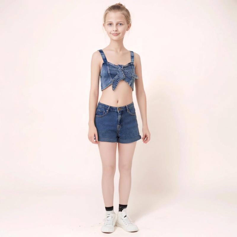 キッズ 女の子 吊り帯上衣 短パン デニム セット 2点 組 綿素材 夏用 無袖 ノーカラー 純色 普通厚 3〜8歳 100〜140cm 通年 普段使い 軽量 伸縮性 吸湿速乾 かわいい スタイル 欧米風 カジュアル