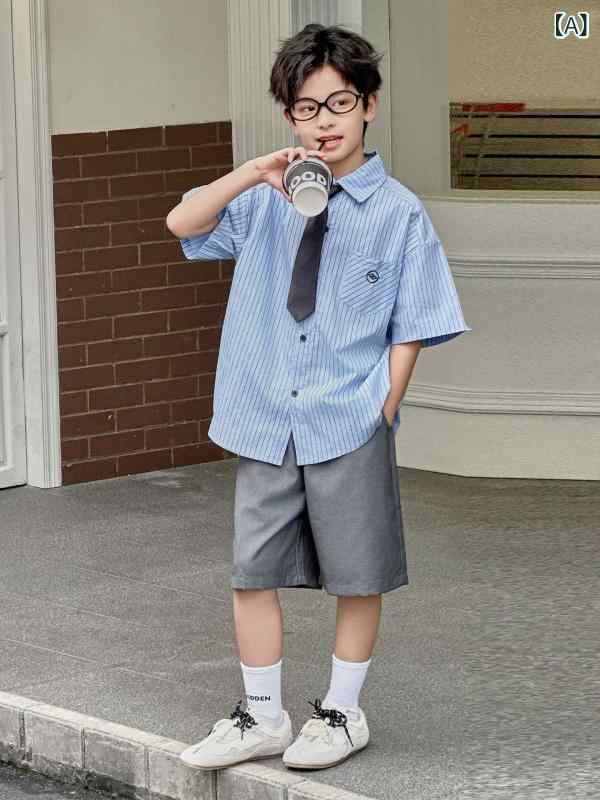 儿童套装 - 子供服 男の子 女の子 夏用 学院風 条紋 短袖 シャツ トップス 綿 柔軟 薄手 吸湿速乾 短パン 中パン 膝下 ハーフパンツ 単排ボタン ブルー カジュアル セット 2点組 8歳以上 通学 普段使い 軽量 通気性 ストリートスタイル 涼しい 動きやす