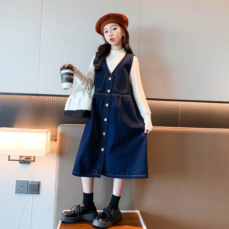 女の子 ワンピース 秋冬 キッズ デニム 背带裙 セット ブルー 純色 柔軟素材 伸縮性 中大童 春秋 洋気 トップス スカート 組み合わせ 普段使い 軽量 吸湿速乾 再生繊維 ビッグシルエット 膝丈 ラウンドネック