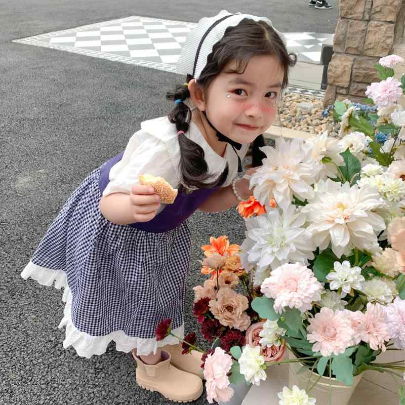 ・適用性別: 女・スタイル: 韓版・カテゴリ: 童セット・セット内容: 2点セット・袖丈: 短袖・フード: なし・加工: 柔軟処理・厚み: 薄手・柄: 格子・素材: 綿・主素材: 綿98%・安全基準: A類・クロージャー: シングルブレスト・カラー展開: 格子スカート+白シャツ・サイズ展開: 80、90、100、110、120、130