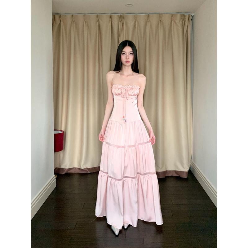 ワンピース レディース 春夏 ピンク系 接触冷感 ロングドレス チューブトップ ストラップ プリーツ ドローストリング 切り替え レースアップ 無袖 ロング丈 軽量 通勤 普段使い 街頭スタイル かわいい ビーチ リゾート ハイウエスト フレア 吸湿速乾