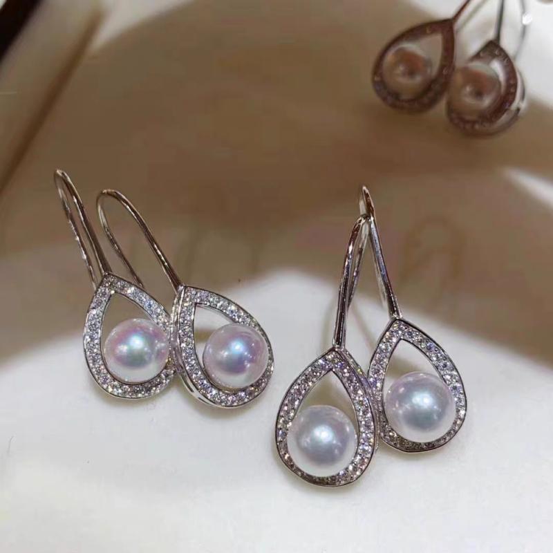 イヤリング 女性用 耳フック 天然淡水真珠 7mm 8mm 扁円 馒頭円 白 淡水真珠 合金 人工宝石 半宝石 香港風 法式 大気 18K金風 電気メッキ加工 春季 水滴形 金白 銀白 粉 紫 灰 かわいい 気質 エレガント ジュエリー アクセサリー ギ