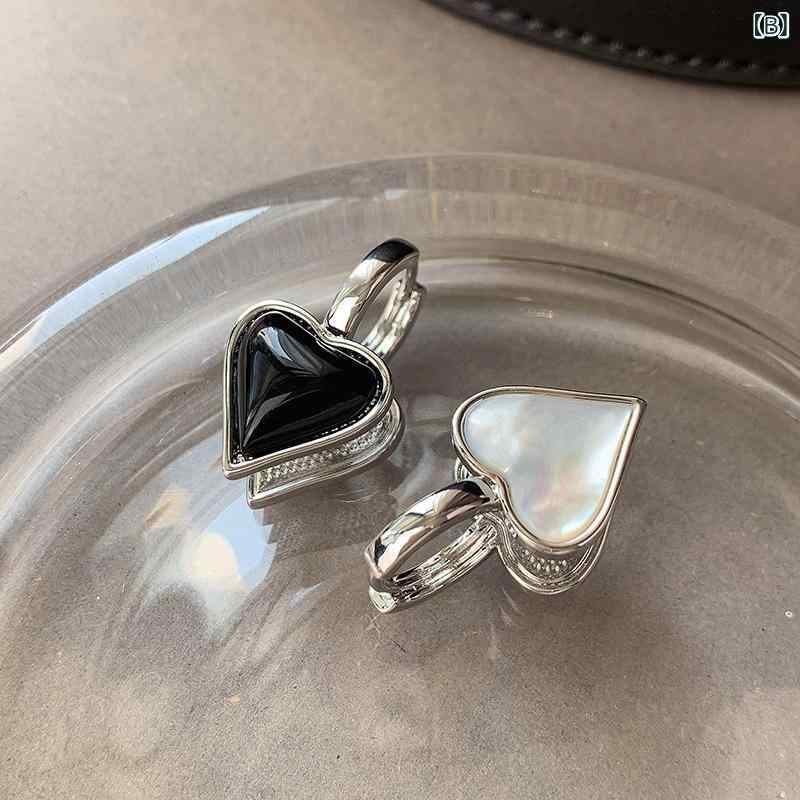 女性用 耳飾 ハート型 黒瑪瑙 天然貝殻 真金電気メッキ加工 軽量 法式復古 デザイ...