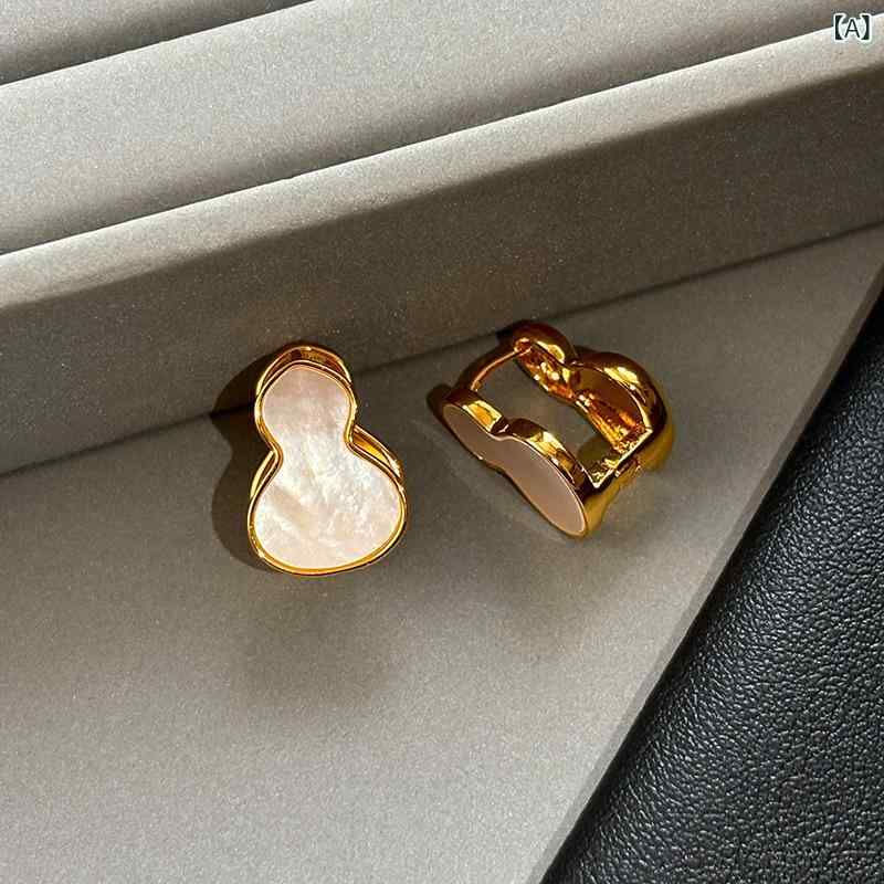 イヤリング 女性用 天然貝殻 両面 葫芦 デザイン 軽量 耳飾り 耳ピアス 気質 アクセサリー 法式 復古 スタイル 秋冬 ゴールド シルバー 再生素材 軽奢 高級感 かわいい 普段使い シンプル 形状 女性向け 2