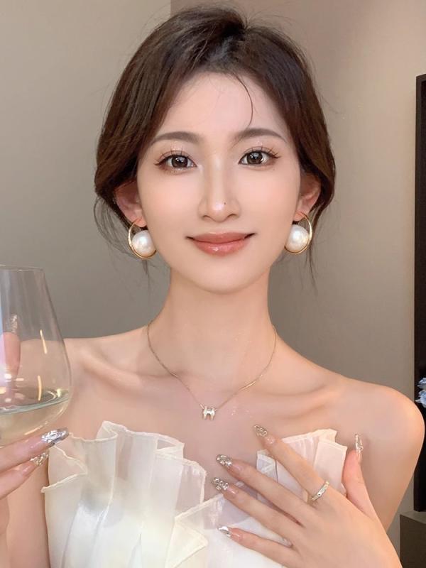 Tourmaline - イヤリング 女性用 大珠 ファッション アクセサリー 耳飾り 軽量 デザイン 耳ピアス ゴールド シルバー 春夏 幾何学 丸型 電気メッキ加工 偽珠 トレンド アイテム 通勤 普段使い
