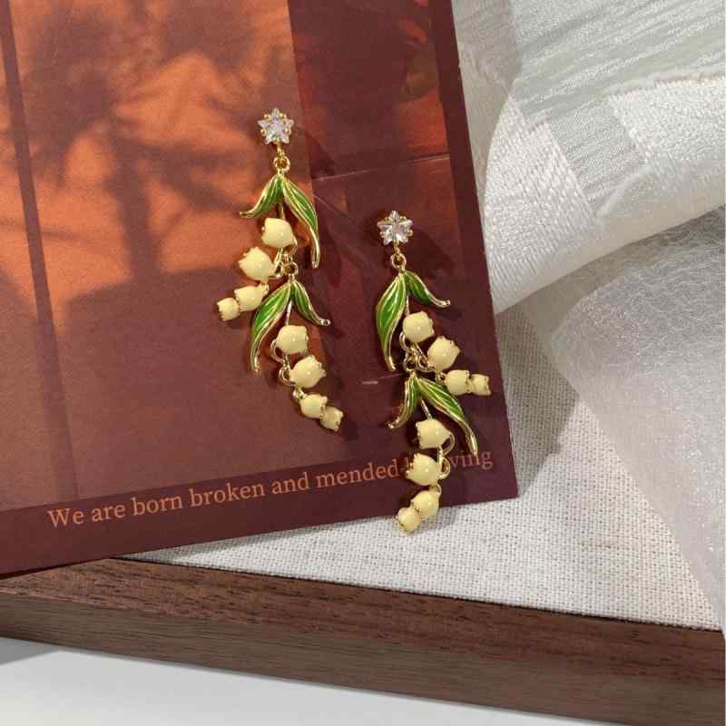 Body Earrings - イヤリング 女性用 法式 復古 森系 花 葉 幾何型 鈴蘭 フラワー モチーフ 金色 流蘇 ユニーク デザイン 個性派 トレンド アクセサリー 軽量 ポリッシュ加工 植物モチーフ 夏 スタイル