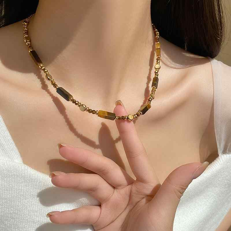 Pearl White - レディース ネックレス 虎眼石 串珠 天然石 コーヒーブラウン 珍珠 組み合わせ 秋冬 アクセサリー 鎖骨チェーン 幾何学デザイン 手作り 復古 芸術的 軽量 ナチュラル ミルクティー調 ベージュ ブラウン シック レイヤード対応
