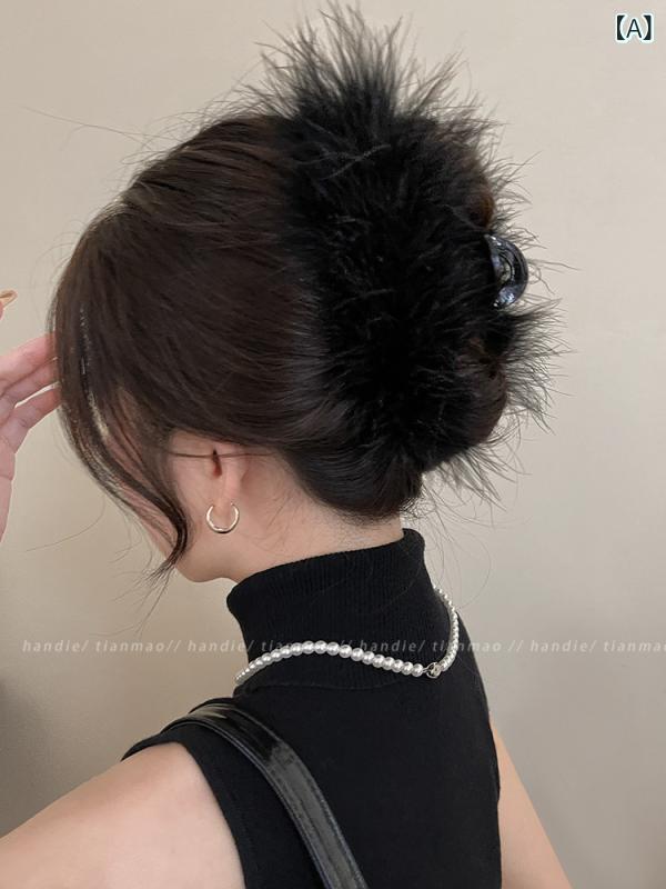 Hair Clips - ヘアアクセサリー キッズ 秋冬 かわいい 発量多 羽毛 装飾 大型 クローバークリップ ブラック ホワイト 韓国風 甘め スタイル 軽量 不抜け毛 頭飾 半結び 対応