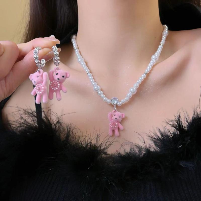 Heart - アクセサリー 女性用 かわいい ピンク系 毛绒小熊 珍珠 ネックレス イヤリング セット 接触冷感 電気メッキ加工 動物モチーフ 鎖骨チェーン シングルレイヤー 混合宝石 秋冬 春夏 小香風 清新 甘美 スタイル