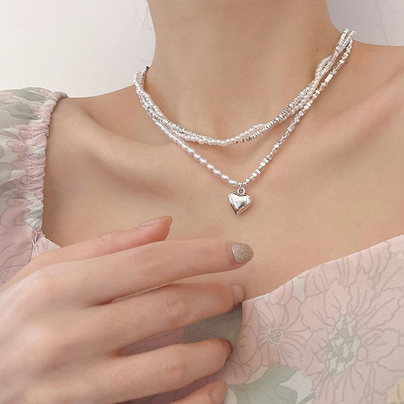 Heart - ネックレス レディース バロックパール チェーン 軽奢 高級感 ロックボーン ダブルレイヤー 小粒パール ハート シルバー アクセサリー かわいい 甘め スタイル 鎖骨ライン フレキシブル 長さ調整 春夏 ジュエリー ファッション アイテム
