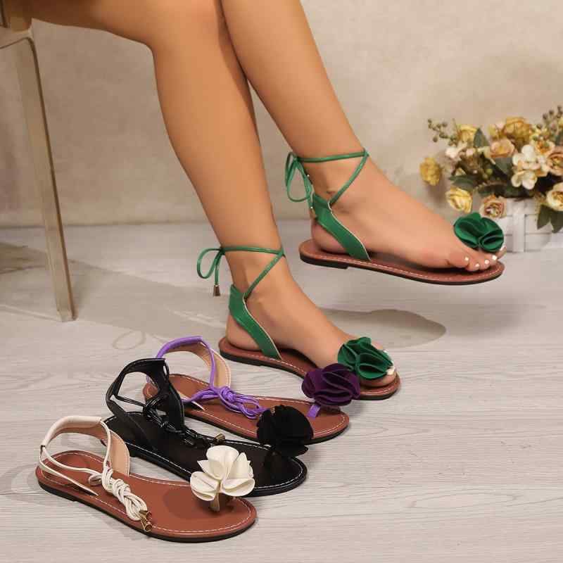 レディース セットトゥ サンダル 花柄 ストラップ 夏用 シンプル ベーシック 快適 通気性 軽量 バランス PU 漆皮 切り替え デザイン ラウンドトゥ ローヒール バックストラップ サイドカットアウト ブラック 紫 グリーン アイボリー 低め ミッド