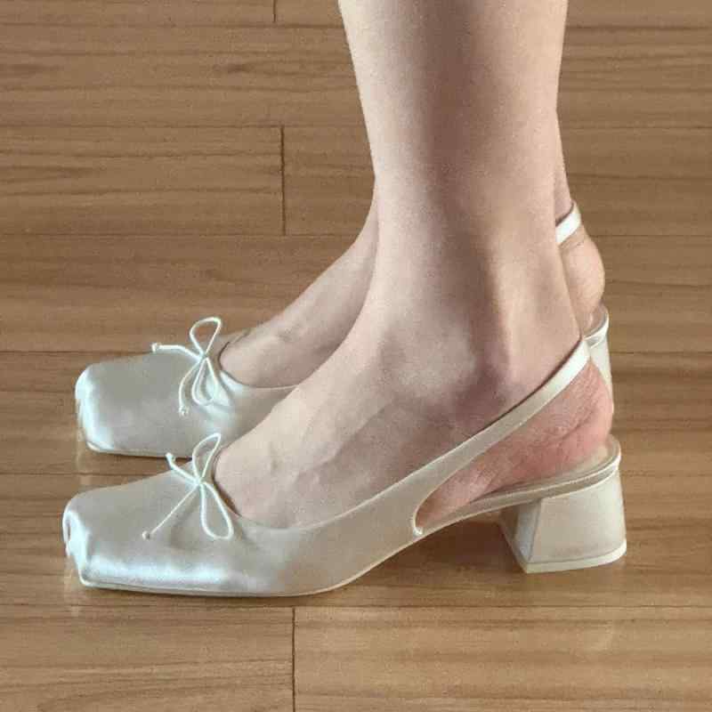 サンダル 女性用 春夏 方先端 包頭 後空 蝶結 飾り さテン素材 接触冷感 伸縮バンド 中粗跟 ミッドヒール 3-6cm 銀河ホワイト ブラック ピンク シンプル スタイル 軽量 通気性 吸湿速乾 普段使い