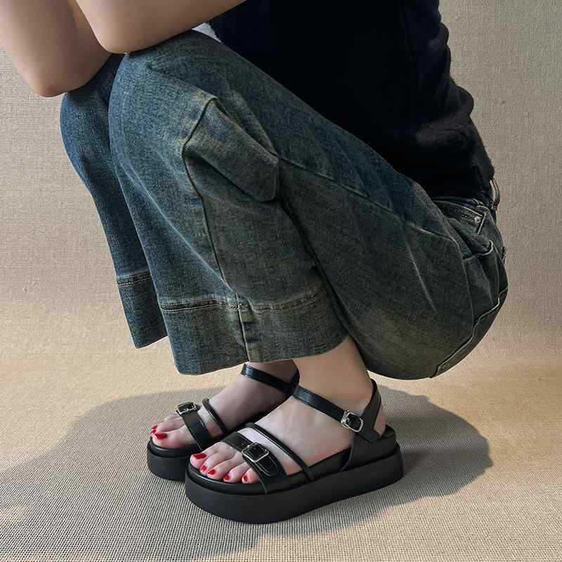 サンダル 女性用 夏 復古 フラット ストラップ バックル オープントゥ 丸トゥ 柔らかいソール 超繊維 素材 ラバー ソール ブラック 杏色 軽量 通気性 普段使い 歩きやすい シンプル デザイン