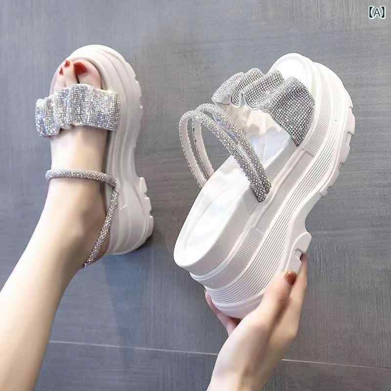 ローマサンダル 女性用 夏 厚底 7.5cm 米白色 ブラック ピッグスキン ラウンドトゥ ルーズフィット ファッショナブル 水晶装飾 2way プラットフォーム ゴムソール PUインソール 軽量 伸縮性 吸湿速乾 普段使い 通勤 カジュアル 潮流 スト