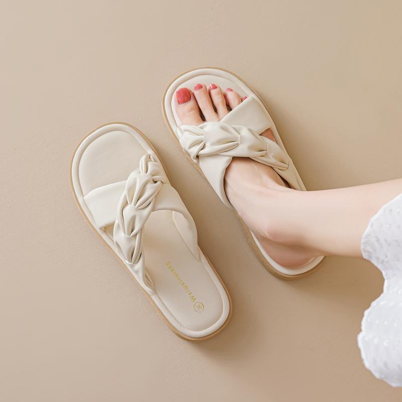 サンダル 女性用 夏 妊婦用 平底 ビーチサンダル ワンピースコーデ 純色 超繊維素材 快適 軽量 杏色 ミルクイエロー ストラップデザイン 屋外履き レジャー カジュアル 伸縮性 クッション性 日常使い