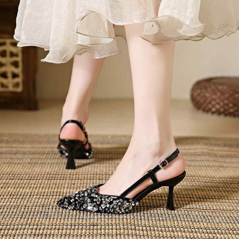 サンダル 女性用 春夏 細ヒール ヒール高め 尖頭 光沢パイル 黒 灰色 宴会用 気質 ファッション 一本带 韓国風 快適内里 ラバーソール バックル クローズドトゥ 6-8cmヒール セットオン 軽量 通勤 普段使い