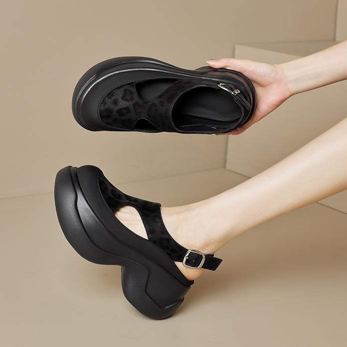 ローマサンダル レディース 厚底 8cm 防水台 牛革 切り替え 透気性 ラウンドトゥ 英伦スタイル ブラック 米白色 夏 軽量 伸縮性 吸湿速乾 ルーズフィット スポーツカジュアル 普段使い