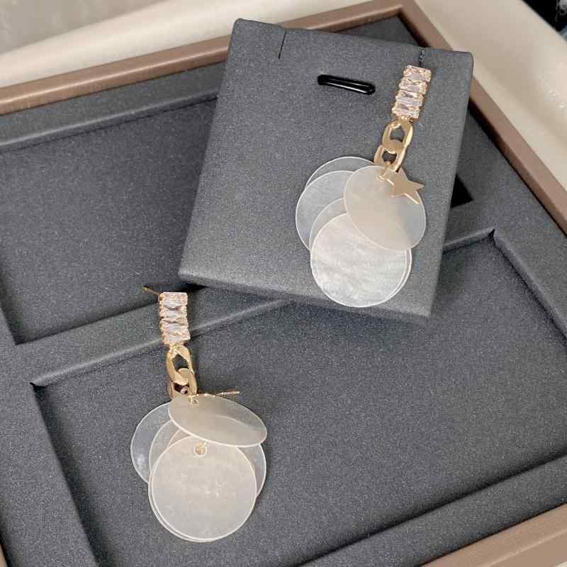 ピアス 女性用 水滴形 半透明 貝殻 夏 軽量 ファッション アクセサリー シルバー 9...