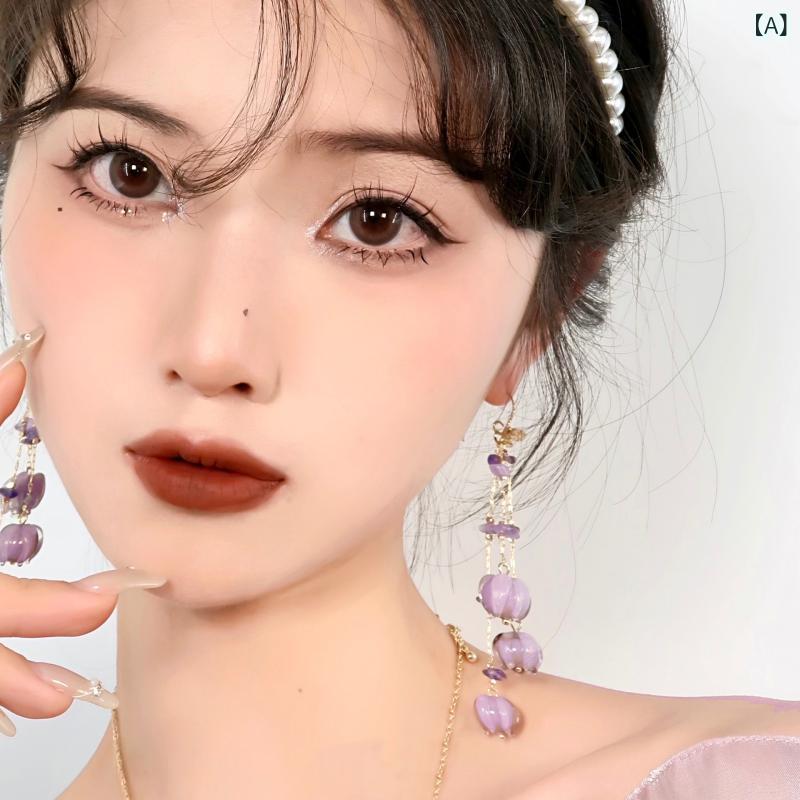 イヤリング 女性用 フラワーモチーフ 法式 復古 ガラス フランジュ 長さ 優雅 気質 花卉 デザイン 合金 電気メッキ加工 春夏 かわいい アクセサリー 華やか 軽量 華奢 ロングスタイル 日常使い フェミニン 春 花柄 アクセント 繊細 揺れる スタ 2