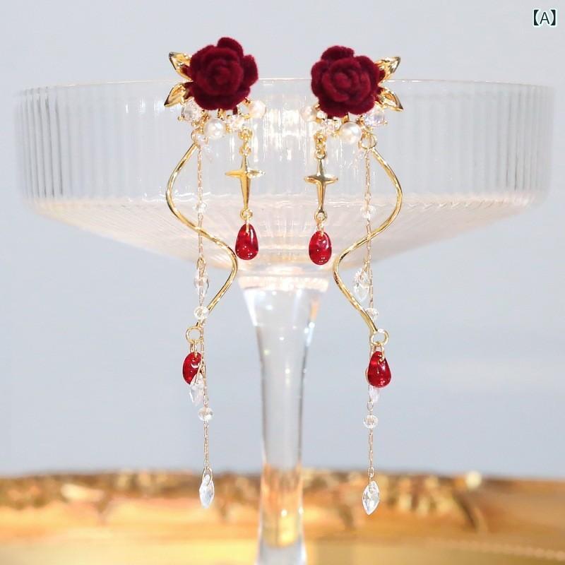 Body Earrings - イヤリング ピアス 女性用 男性用 ユニセックス 花モチーフ 赤バラ デザイン 法式 ベルベット ビロード クラシック ヴィンテージ 復古 仙女風 ファーリー フリンジ タッセル 装飾 アクセサリー 秋冬 秋 合金 電気メッキ加工 不锈钢 針 花卉 植物