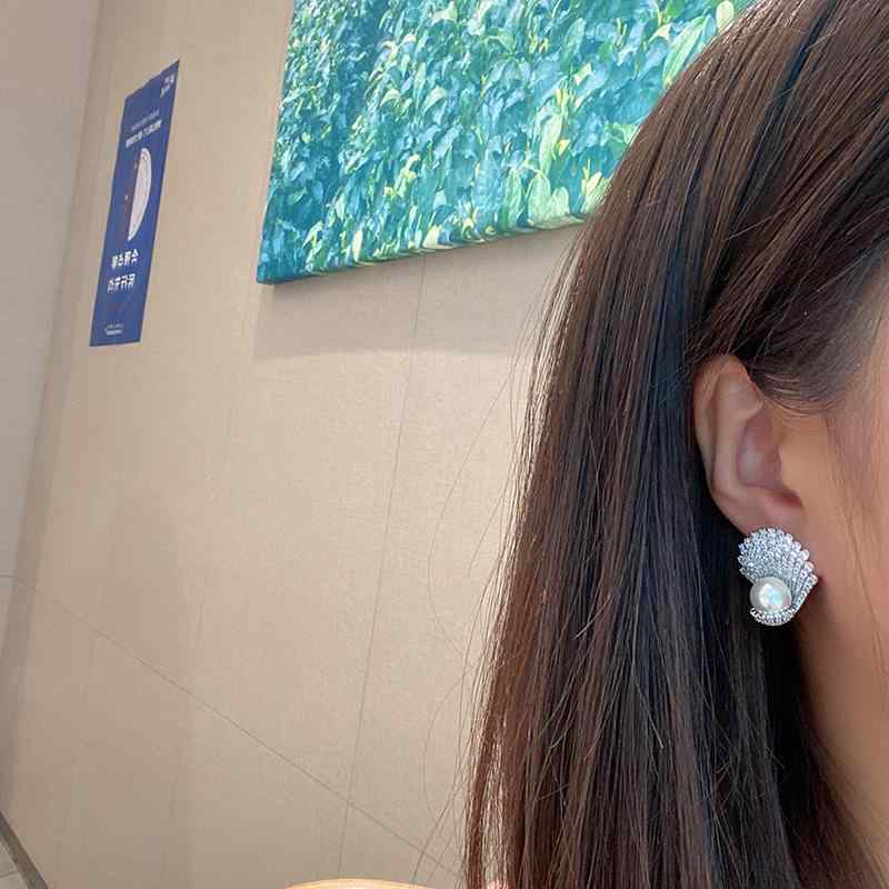 イヤリング メンズ レディース 扇形 貝殻 真珠 ジルコニア 赤 緑 白 幾何学 個性派...