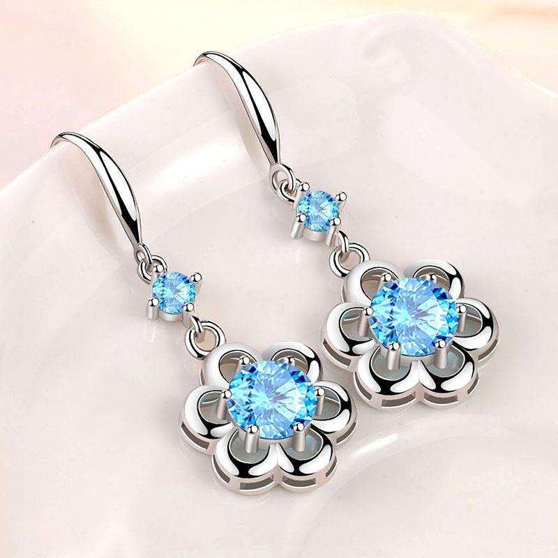 レディース フラワー スパイラル イヤリング ジルコニア シンプル ドロップ イヤリング フリンジ 花びら イヤリング ファッション コーディネート 耳飾り アクセサリー 華やか デザイン ホワイトゴールド 調 ブルー ジルコニア カジュアル 普段使い