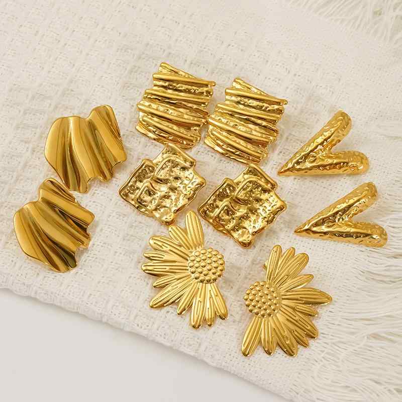 イヤリング 女性用 花 モチーフ 不規則 デザイン タイタン 素材 電気メッキ加工 高級感 華やか 幾何学 植物花卉 ファッション 通勤 普段使い 軽量 百搭 耳飾り アクセサリー 春夏