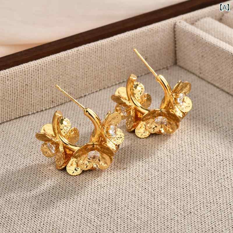 イヤリング 女性用 韓国風 クール エレガント 花モチーフ C字 ジルコニア 金属 22Kゴールド シルバー 接触冷感 軽量 伸縮性 高級感 夏 ファッション 通勤 アクセサリー かわいい 華やか 植物柄(4.0)