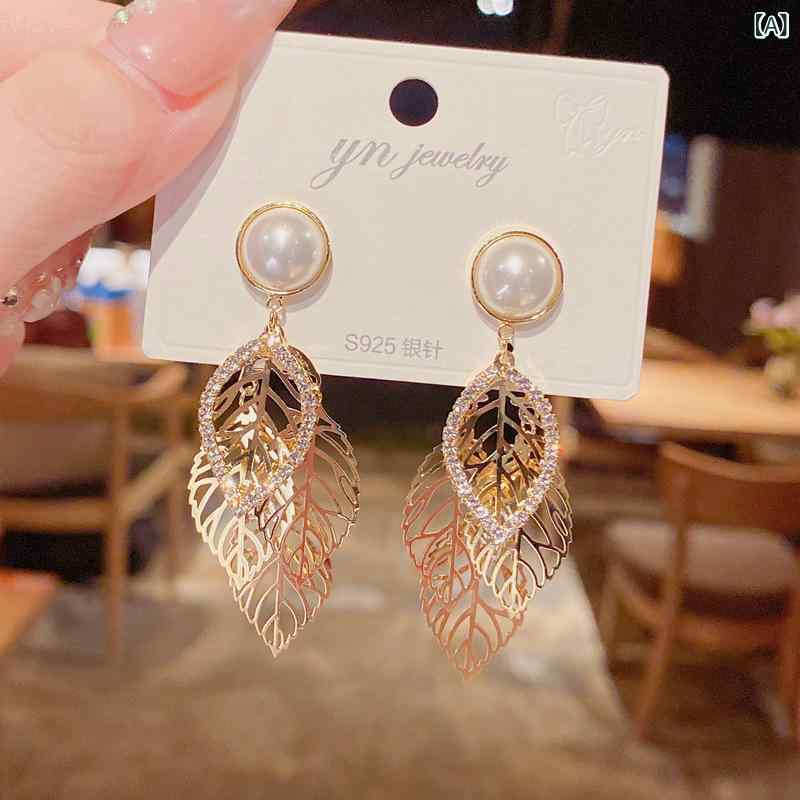 イヤリング 女性用 葉 フューゼル デザイン 真珠 ジルコニア アクセサリー 韓国風 ファッション 普段使い ギフト 軽量 細身 シルバー 925 ゴールドメッキ 夏 コーディネート