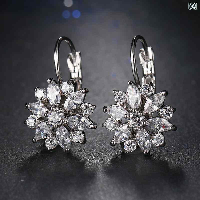 イヤリング 女性用 太陽花 フルジルコニア ピンキーリング 切り替え デザイン かわいい 甘め スタイリッシュ アクセサリー ホワイトゴールド ゴールド ローズゴールド ブルー カラー 春夏 軽量 キラキラ 輝き ファッション ジュエリー 日常使い ギフ