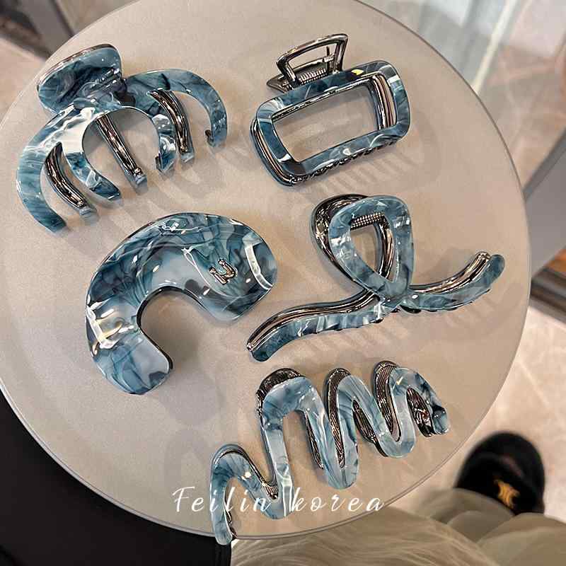 ヘアクリップ 女性用 醋酸 素材 接触冷感 大型 グラブクリップ U型 シャーククリップ ファッション 通勤 スタイル ブルー グレー 波浪 デザイン クロス 方形 南瓜 バタフライボウ 軽量 伸縮性 高級感
