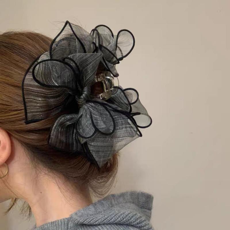 ヘアクリップ 女性用 かわいい 多層 リボン 輝き 超大 後頭部 アップヘア 固定 アクセサリー 布地 ハンドメイド 甘め スタイル 形状 パターン ヘアアクセサリー