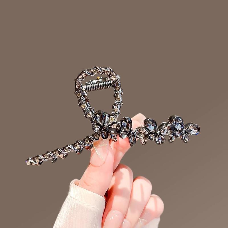 ヘアアクセサリー 女性用 大型 ブラック バタフライ ラインストーン シュシュ クラップ 後頭部 アップスタイル シンプル 髪留め 高級感 合金 夏 清新 かわいい 形状 デザイン