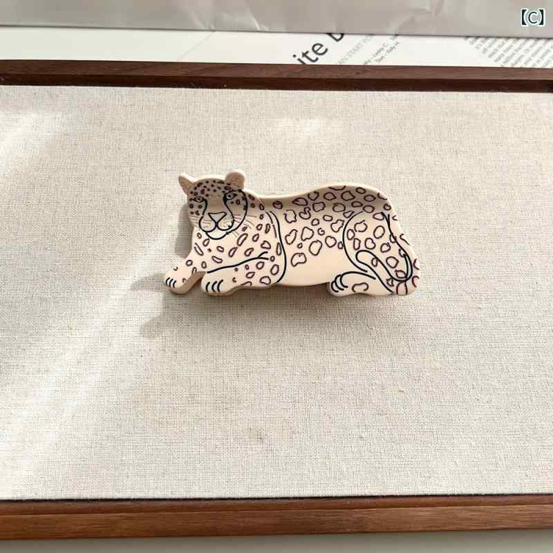 ヘアクリップ 女性用 動物柄 ヒョウ柄 発抓 醋酸素材 軽量 かわいい カード 通勤 ...