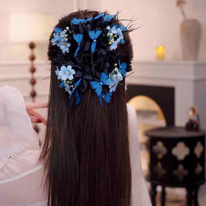 ヘアアクセサリー 女性用 立体花 羽毛 デザイン アップヘアクリップ 大型 ボリューム対応 後頭部 ディスクヘア シャーククリップ 気質 トップクリップ かわいい 甘め スタイル 清新 植物花卉 モチーフ ブルーフラワー 秋冬 ミックス素材 軽量 ローズ